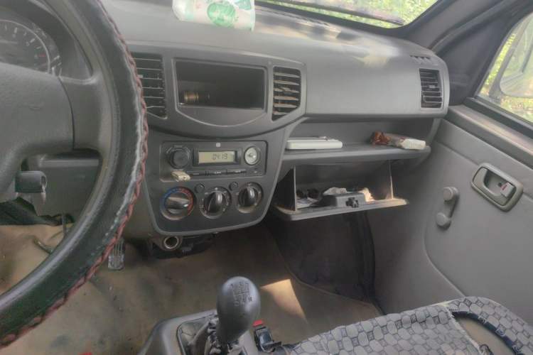 Used BAIC Weiwang 205 2013 1.0L Business Edition Audio And AC Panel