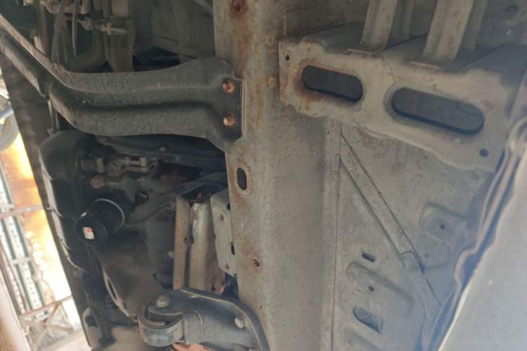 Used BAIC Weiwang 205 2013 1.0L Joy version Chassis Front Left