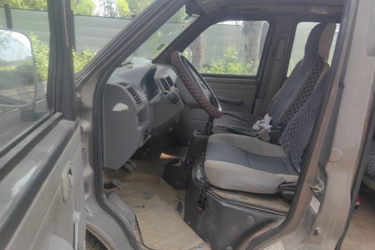 Used BAIC Weiwang 205 2013 1.0L Business Edition Driver Seat