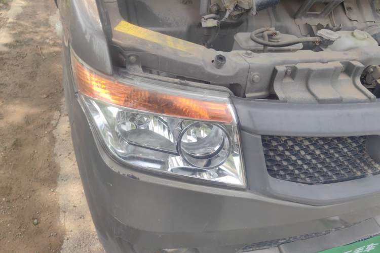 Used BAIC Weiwang 205 2013 1.0L Business Edition Right Front Headlight