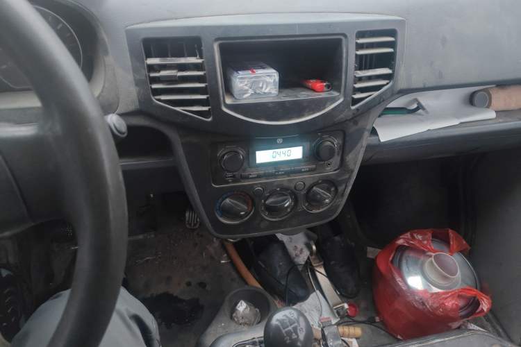 Used BAIC Weiwang 205 2013 1.0L Joy version Audio And AC Panel