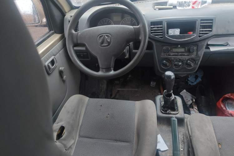 Used BAIC Weiwang 205 2013 1.0L Joy version Steering Wheel