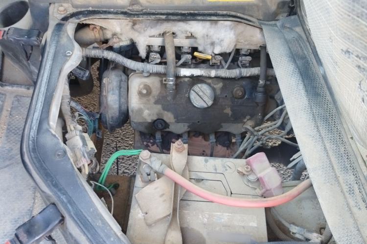 Used BAIC Weiwang 205 2013 1.0L Joy version Engine Bay