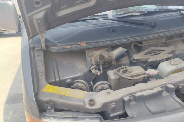 Used BAIC Weiwang 205 2013 1.0L Joy version Engine Bay Right