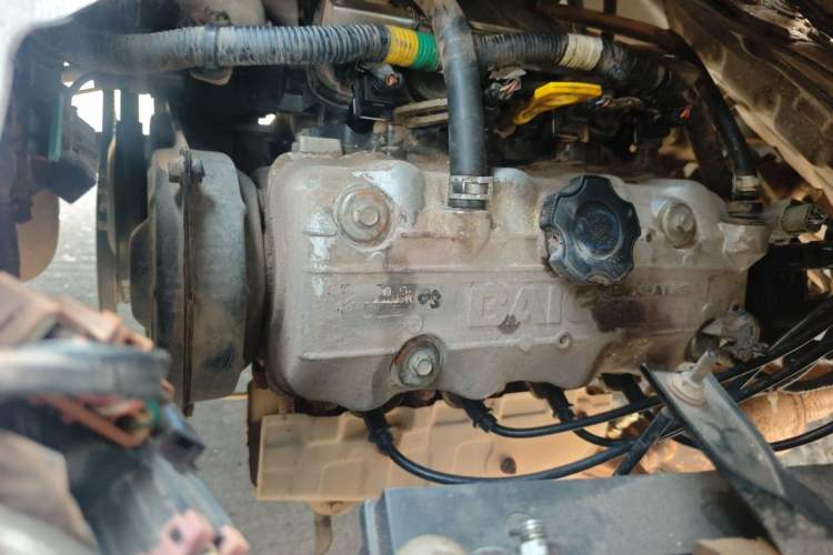 Used BAIC Weiwang 205 2013 1.0L Xingye version Engine Bay Right