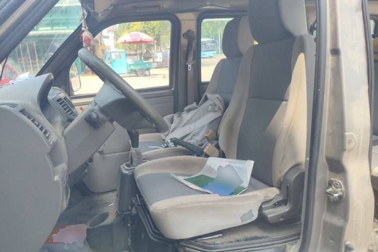 Used BAIC Weiwang 205 2013 1.0L Joy version Left Front Seat