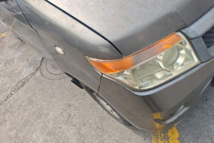 Used BAIC Weiwang 205 2013 1.0L Xingye version Right Front Headlight