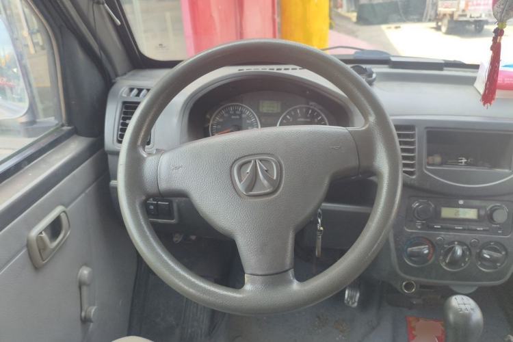 Used BAIC Weiwang 205 2013 1.0L Joy version Steering Wheel