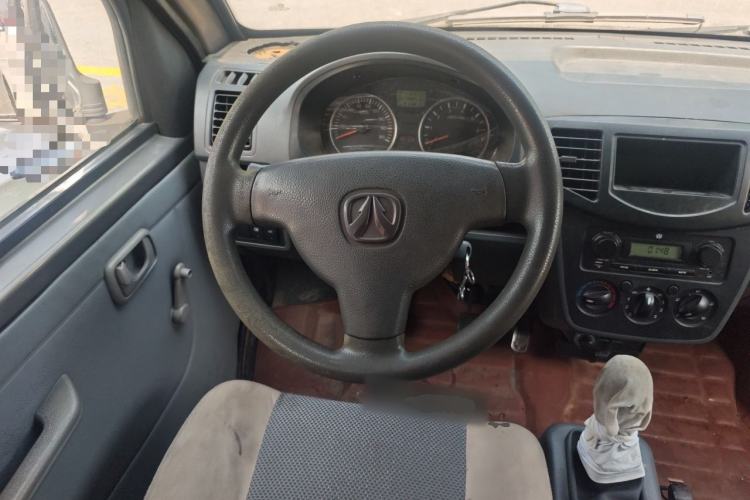 Used BAIC Weiwang 205 2013 1.0L Xingye version Steering Wheel