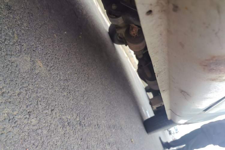 Used BAIC Weiwang 205 2013 1.0L Joy version Chassis Front Left