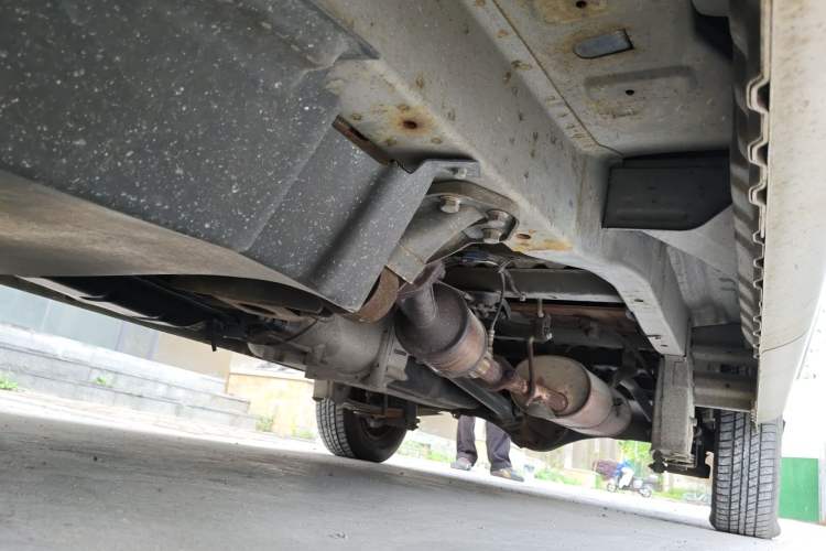 Used BAIC Weiwang 205 2013 1.0L Joy version Chassis Front Left