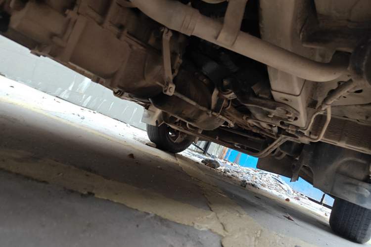 Used BAIC Weiwang 205 2013 1.0L Joy version Chassis Front Right