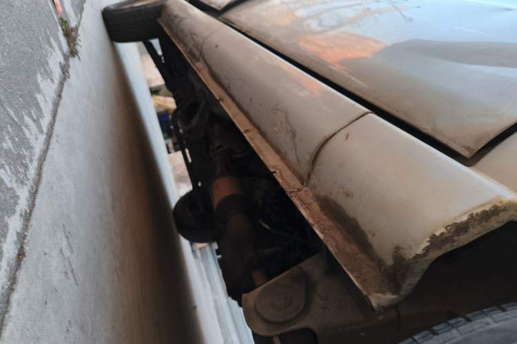 Used BAIC Weiwang 205 2013 1.0L Joy version Chassis Rear Left