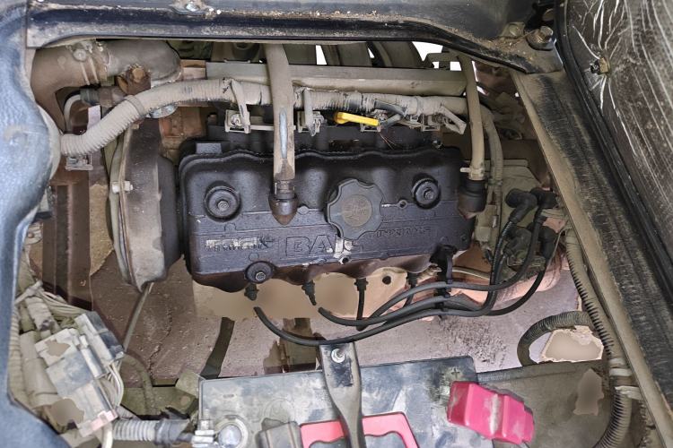 Used BAIC Weiwang 205 2013 1.0L Joy version Engine Bay