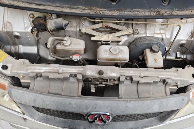 Used BAIC Weiwang 205 2013 1.0L Joy version Engine Bay