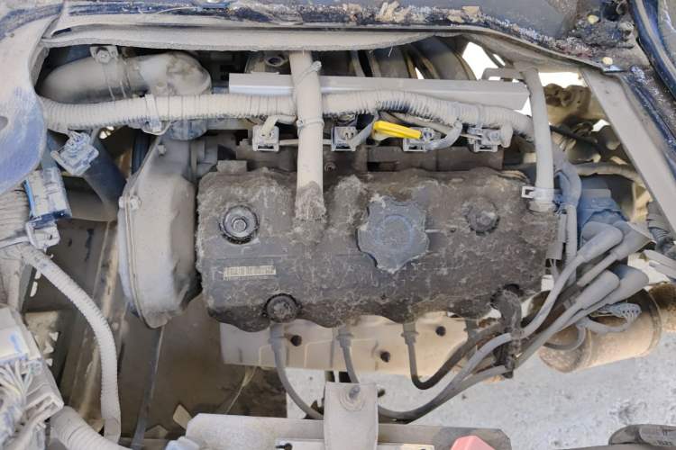 Used BAIC Weiwang 205 2013 1.0L Xingye version Engine Bay Left