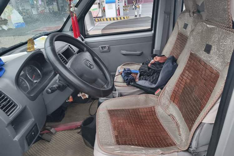 Used BAIC Weiwang 205 2013 1.0L Business Edition Left Front Seat