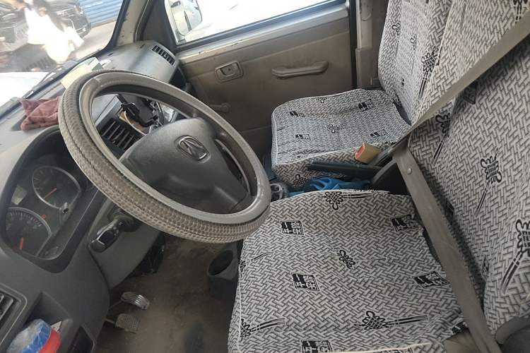 Used BAIC Weiwang 205 2013 1.0L Joy version Left Front Seat