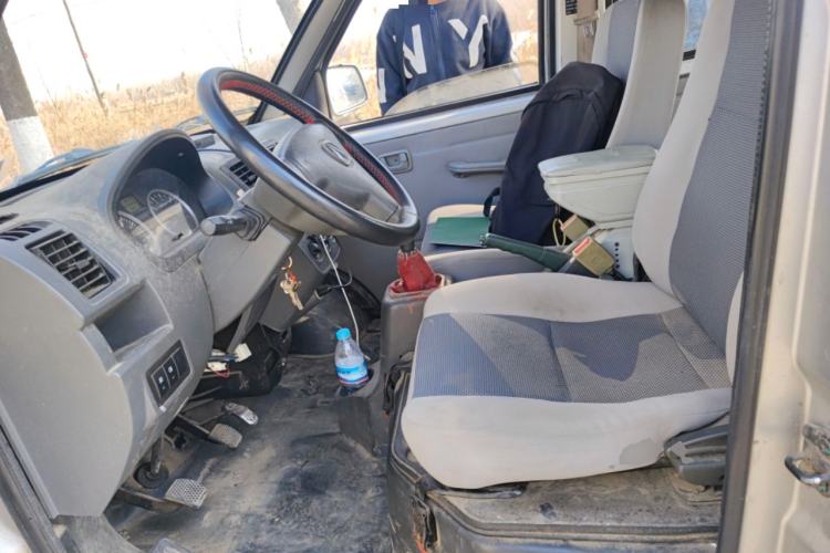 Used BAIC Weiwang 205 2013 1.0L Xingye version Left Front Seat