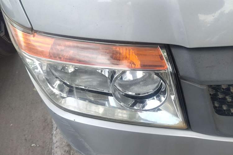 Used BAIC Weiwang 205 2013 1.0L Joy version Right Front Headlight