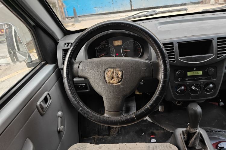 Used BAIC Weiwang 205 2013 1.0L Joy version Steering Wheel
