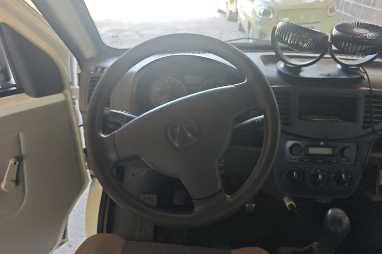 Used BAIC Weiwang 205 2013 1.0L Joy version Steering Wheel