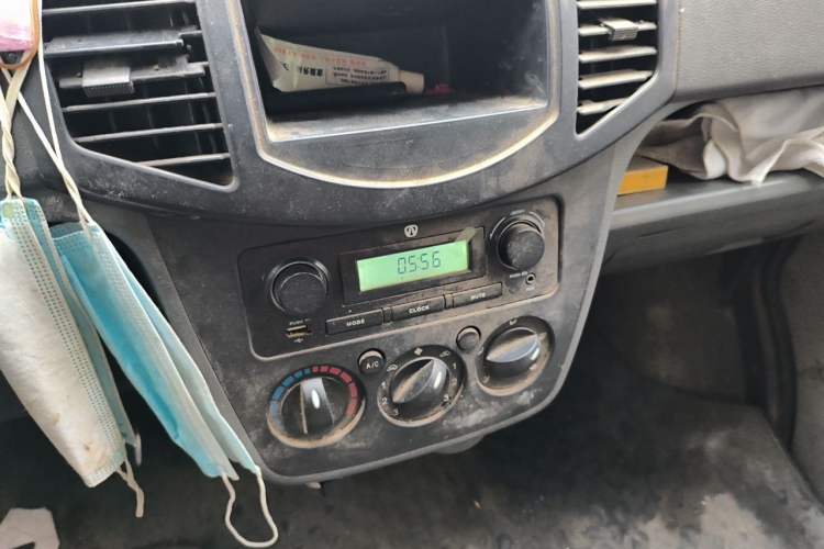 Used BAIC Weiwang 205 2013 1.0L Xingye version Audio And AC Panel