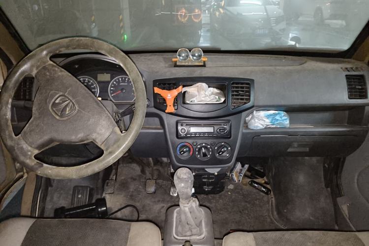 Used BAIC Weiwang 205 2013 1.0L Xingye version Center Console