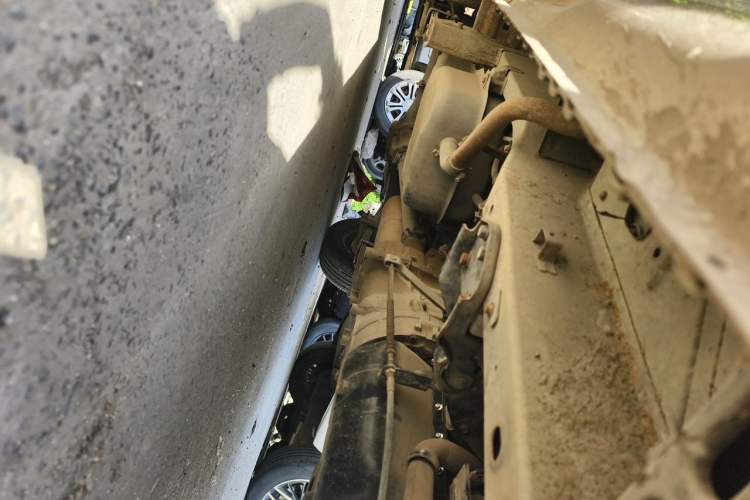Used BAIC Weiwang 205 2013 1.0L Joy version Chassis Front Right