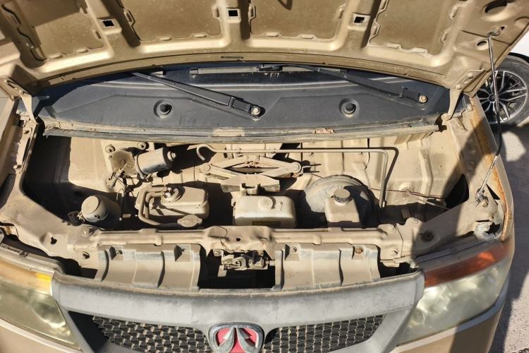 Used BAIC Weiwang 205 2013 1.0L Joy version Engine Bay