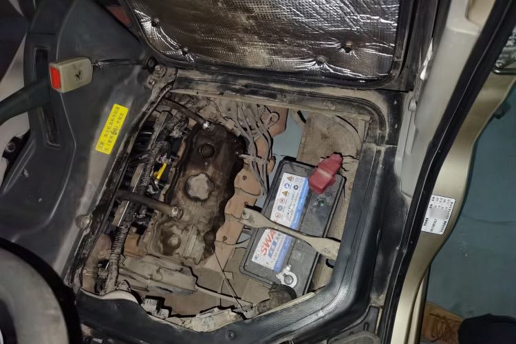 Used BAIC Weiwang 205 2013 1.0L Joy version Engine Bay Left