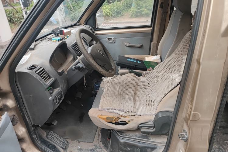 Used BAIC Weiwang 205 2013 1.0L Joy version Left Front Seat
