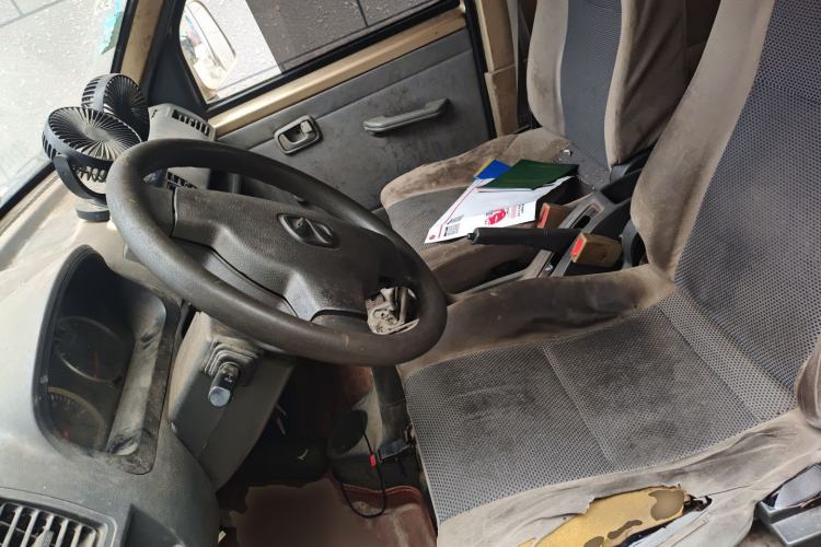 Used BAIC Weiwang 205 2013 1.0L Joy version Left Front Seat