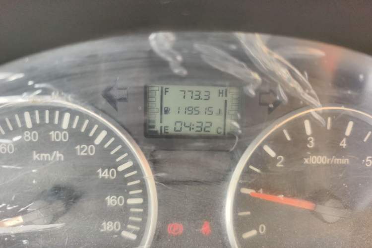 Used BAIC Weiwang 205 2013 1.0L Joy version Odometer Close Up