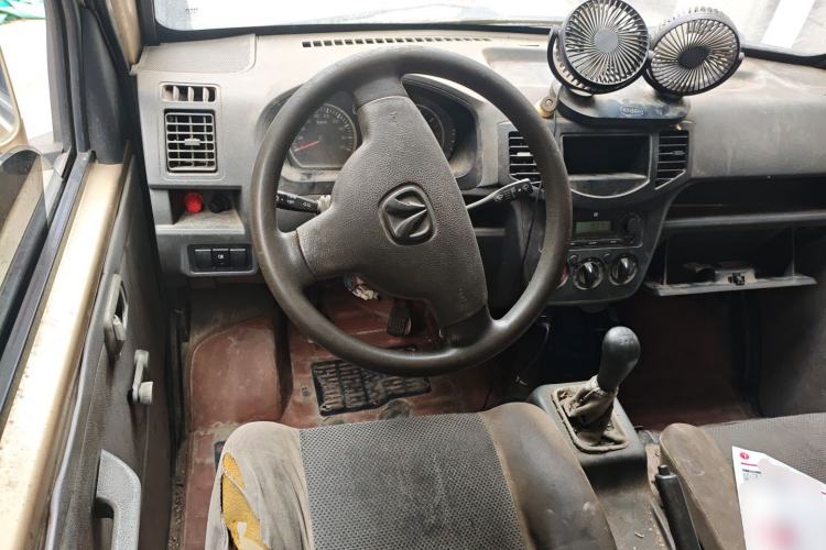 Used BAIC Weiwang 205 2013 1.0L Joy version Steering Wheel