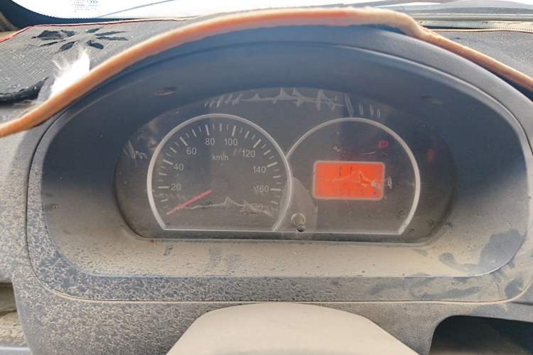 Used BAIC Weiwang 306 2011 1.3L luxury version 8 seats Instrument Cluster