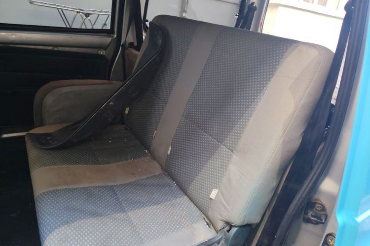 Used BAIC Weiwang 306 2011 1.3L base model 7 seats Left Rear Seat
