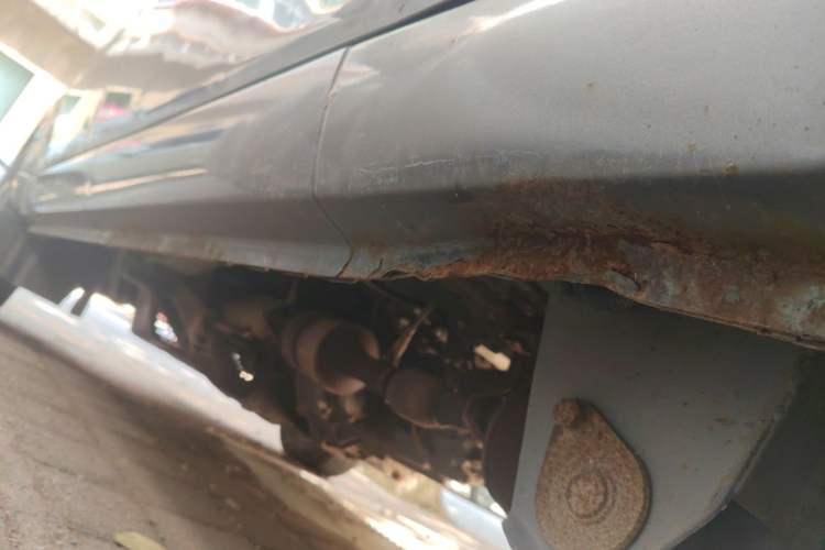 Used BAIC Weiwang 306 2011 1.3L base model 7 seats Chassis Rear Left
