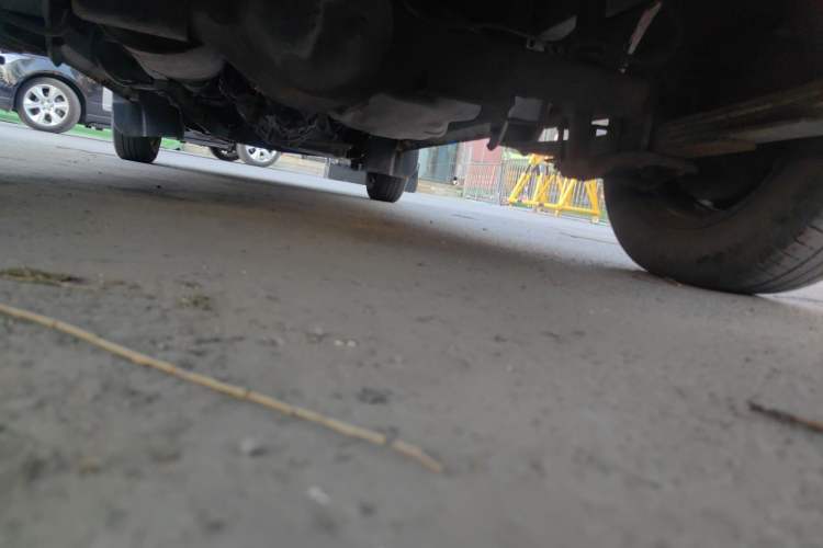 Used BAIC Weiwang 306 2011 1.3L base model 7 seats Chassis Rear