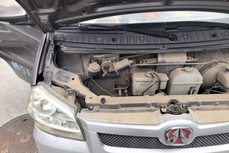 Used BAIC Weiwang 306  Engine Bay Right