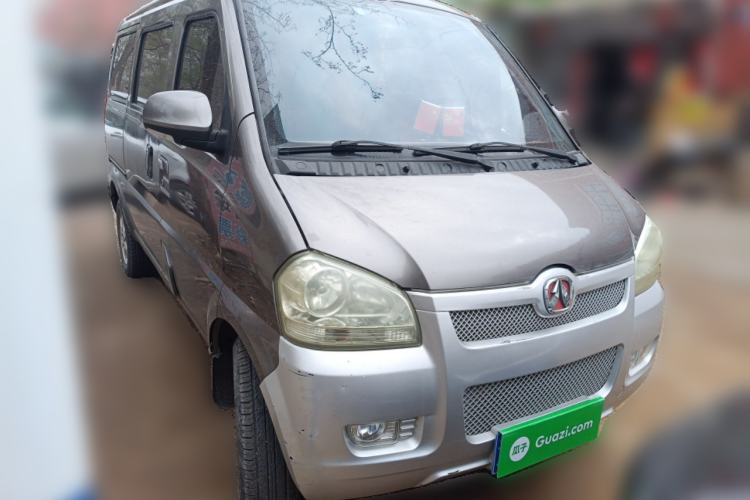 Used BAIC Weiwang 306 2011 1.3L base model 7 seats Front Right 45 Deg