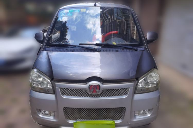 Used BAIC Weiwang 306 2011 1.3L Comfort version 7 seats Front