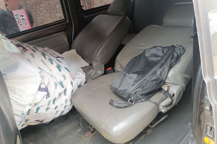 Used BAIC Weiwang 306 2011 1.3L base model 7 seats Left Rear Seat
