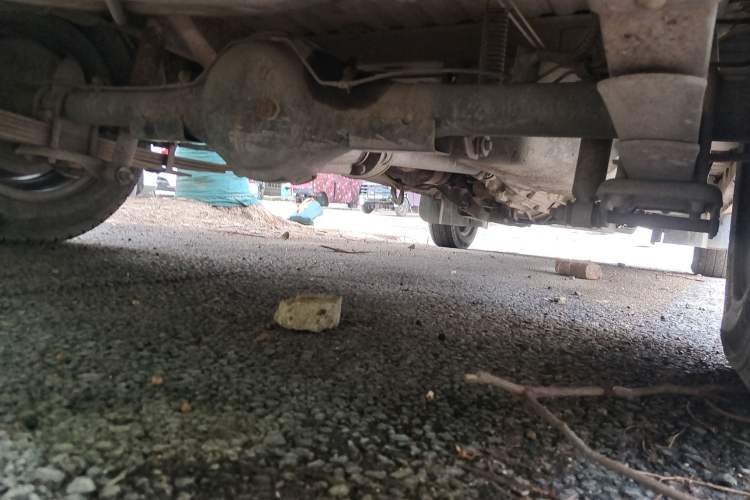 Used BAIC Weiwang 306 2011 1.3L base model 7 seats Chassis Rear