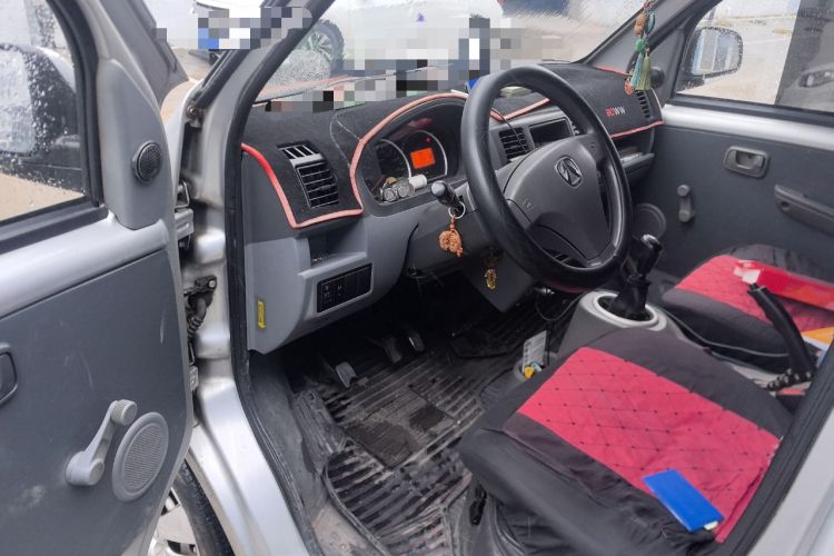 Used BAIC Weiwang 306 2011 1.3L Comfort version 7 seats Driver Seat
