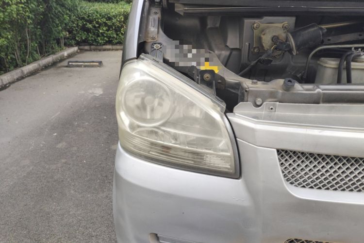 Used BAIC Weiwang 306 2011 1.3L base model 7 seats Exterior 6