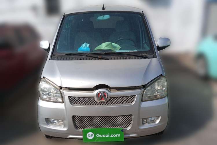 Used BAIC Weiwang 306 2011 1.3L base model 7 seats Front