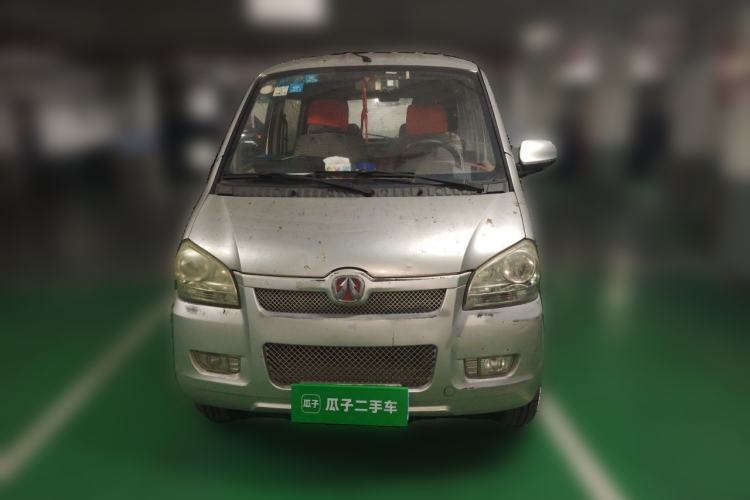 Used BAIC Weiwang 306 2011 1.3L Comfort version 7 seats Front