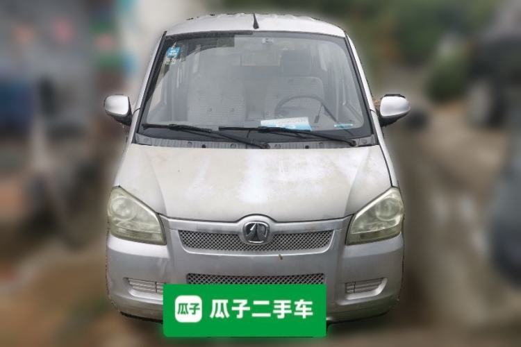 Used BAIC Weiwang 306 2011 1.3L base model 7 seats Front