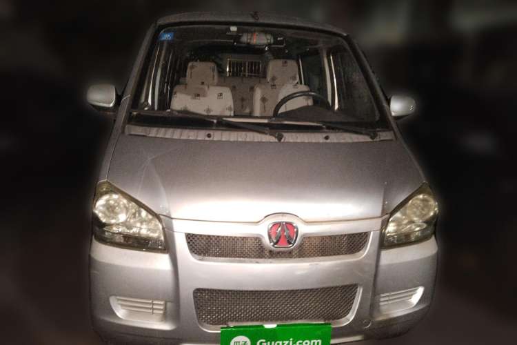Used BAIC Weiwang 306 2011 1.3L base model 7 seats Front